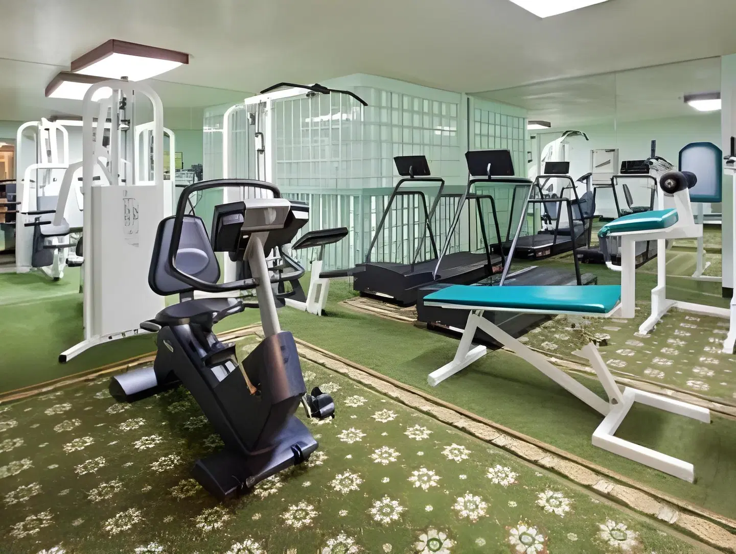 Atherton Park Inn and Suites SPORTS_AND_LEISURE
