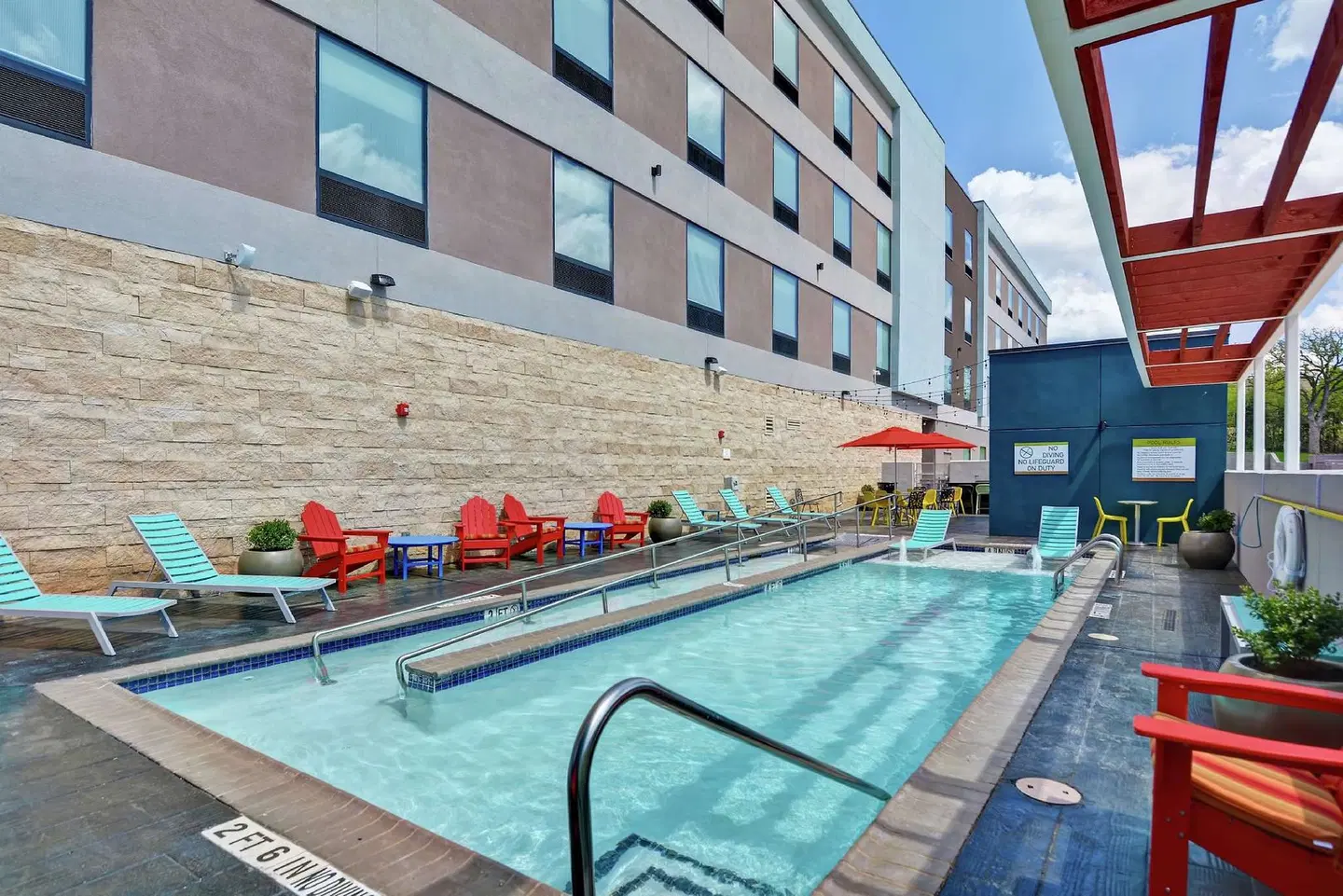 Home2 Suites by Hilton Bedford Dfw West OUTDOOR_POOL