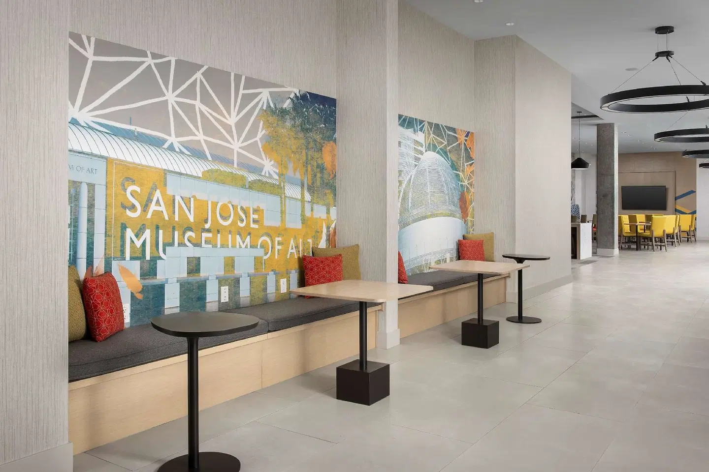 Hilton Garden Inn San Jose Airport Bar