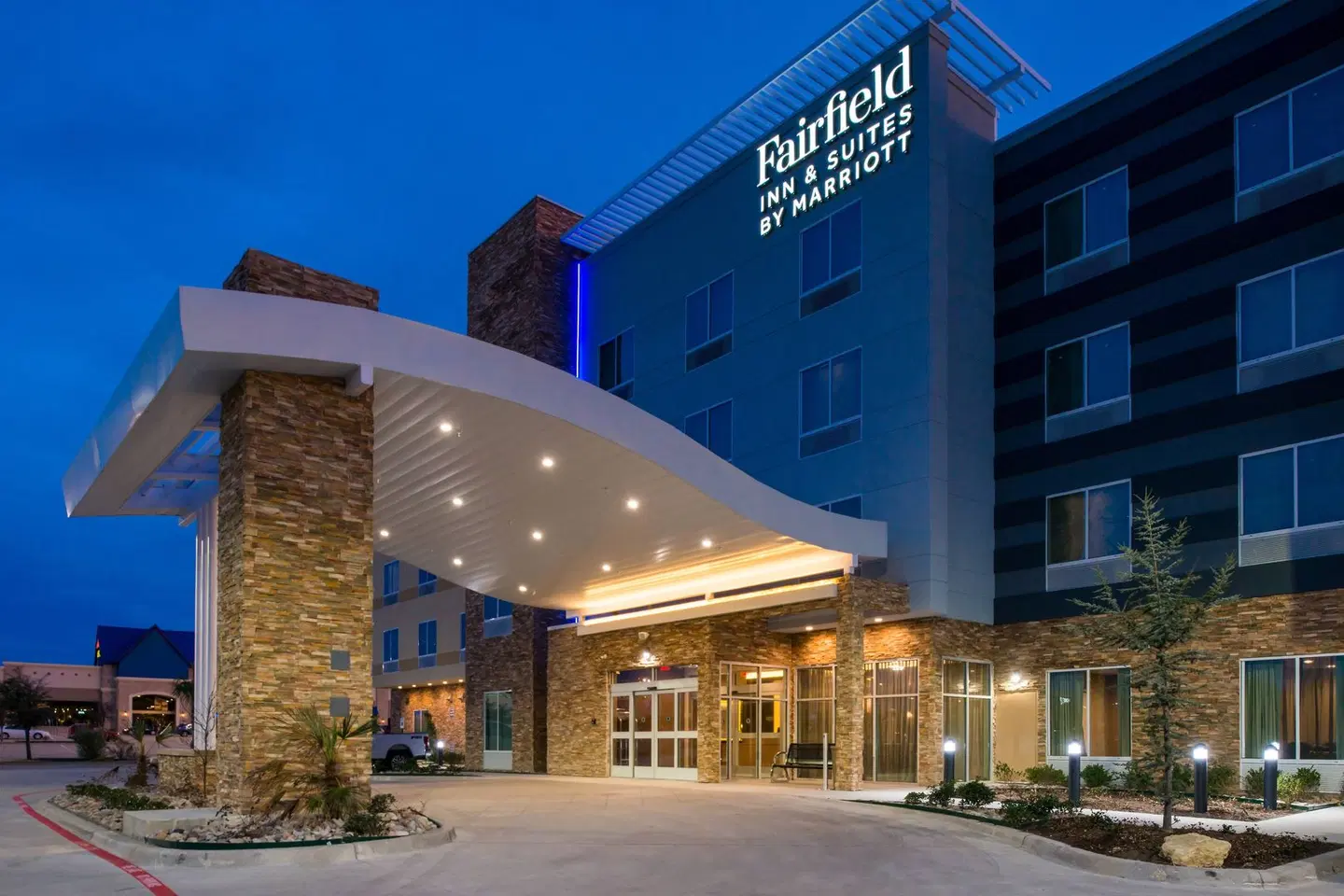 Fairfield Inn & Suites by Marriott Fort Worth Southwest at Cityview EXTERIOR