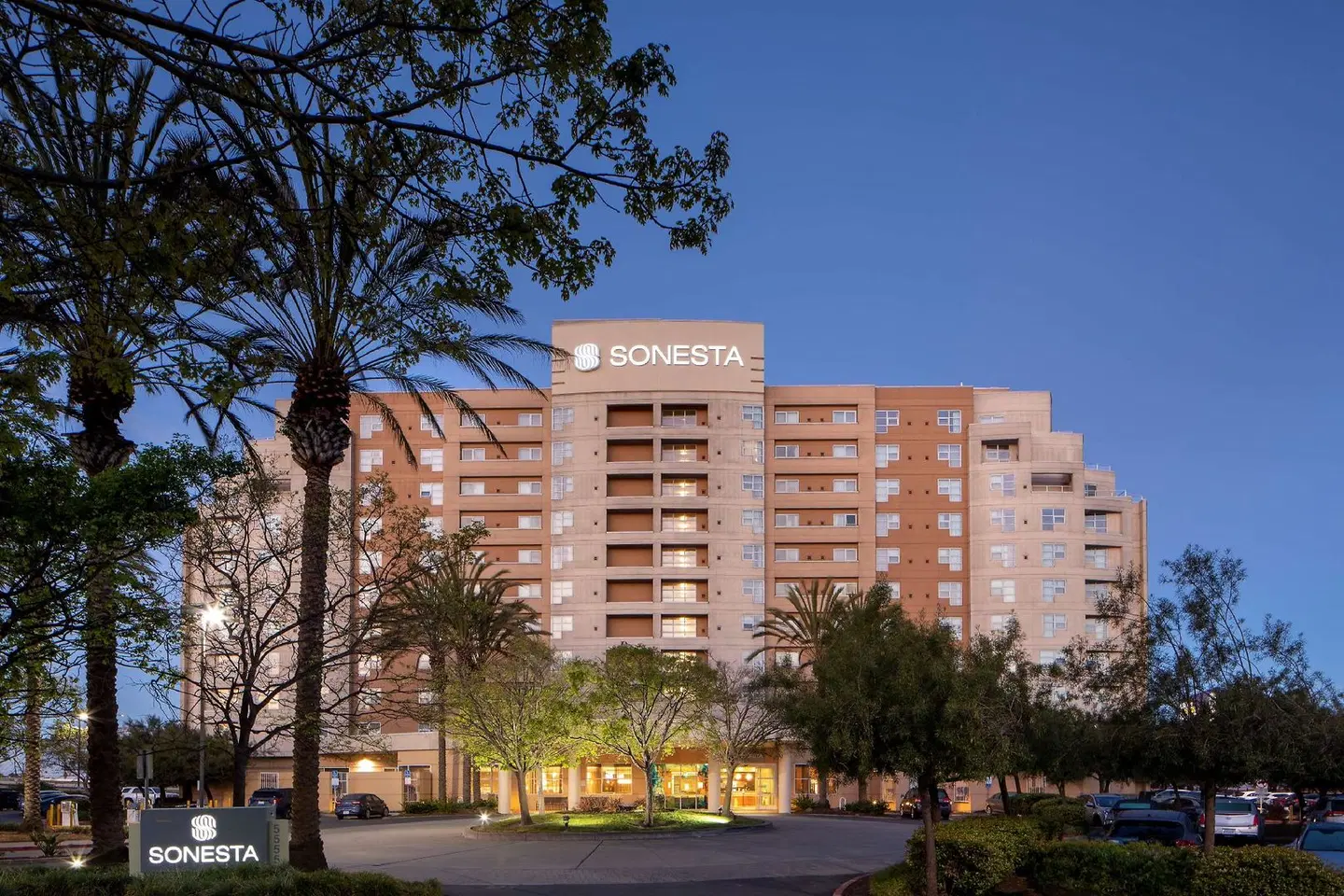 Sonesta Emeryville - San Francisco Bay Bridge EXTERIOR