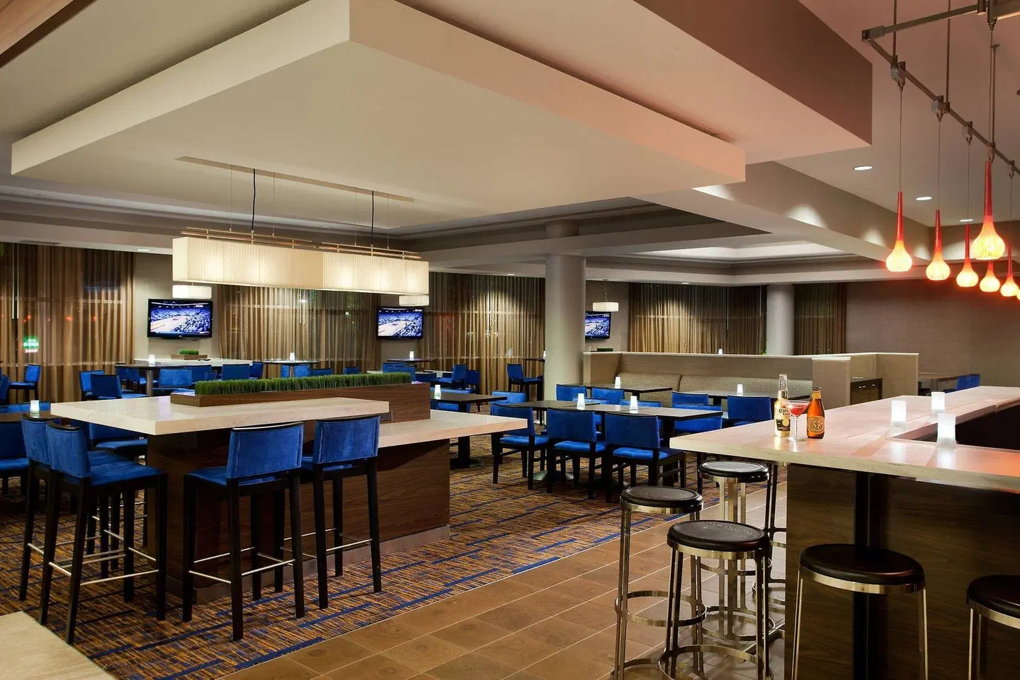 Sonesta Emeryville - San Francisco Bay Bridge Bar
