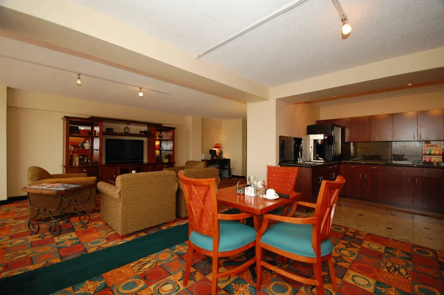 Radisson Hotel Austin - University LOUNGE_LOBBY