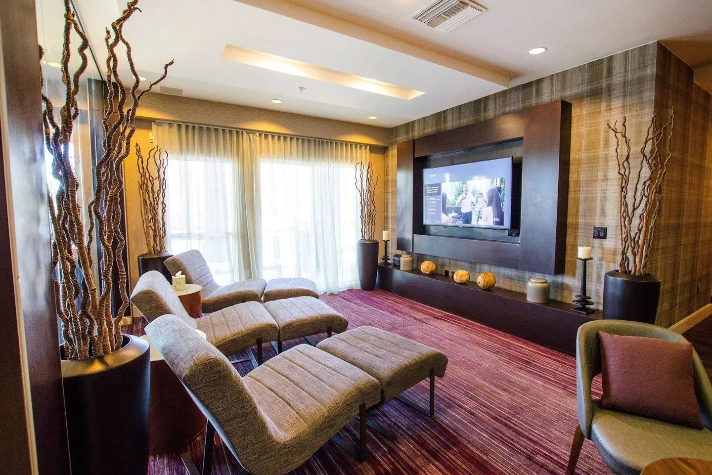 Courtyard by Marriott Ventura Simi Valley ROOM_EXAMPLE