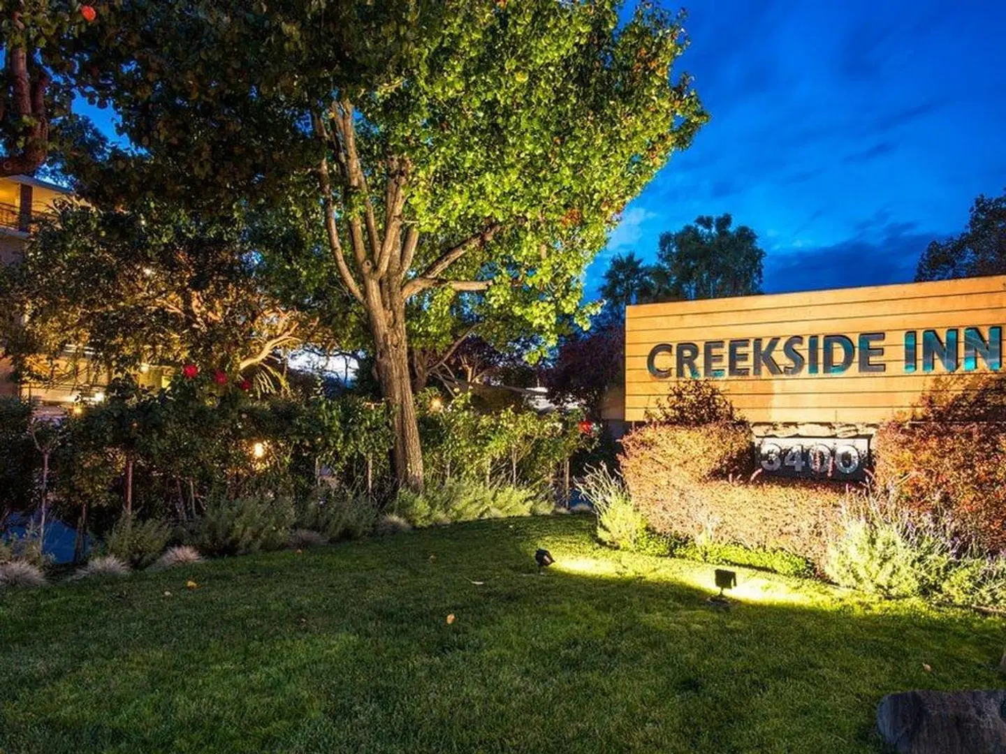 The Creekside Inn Garten