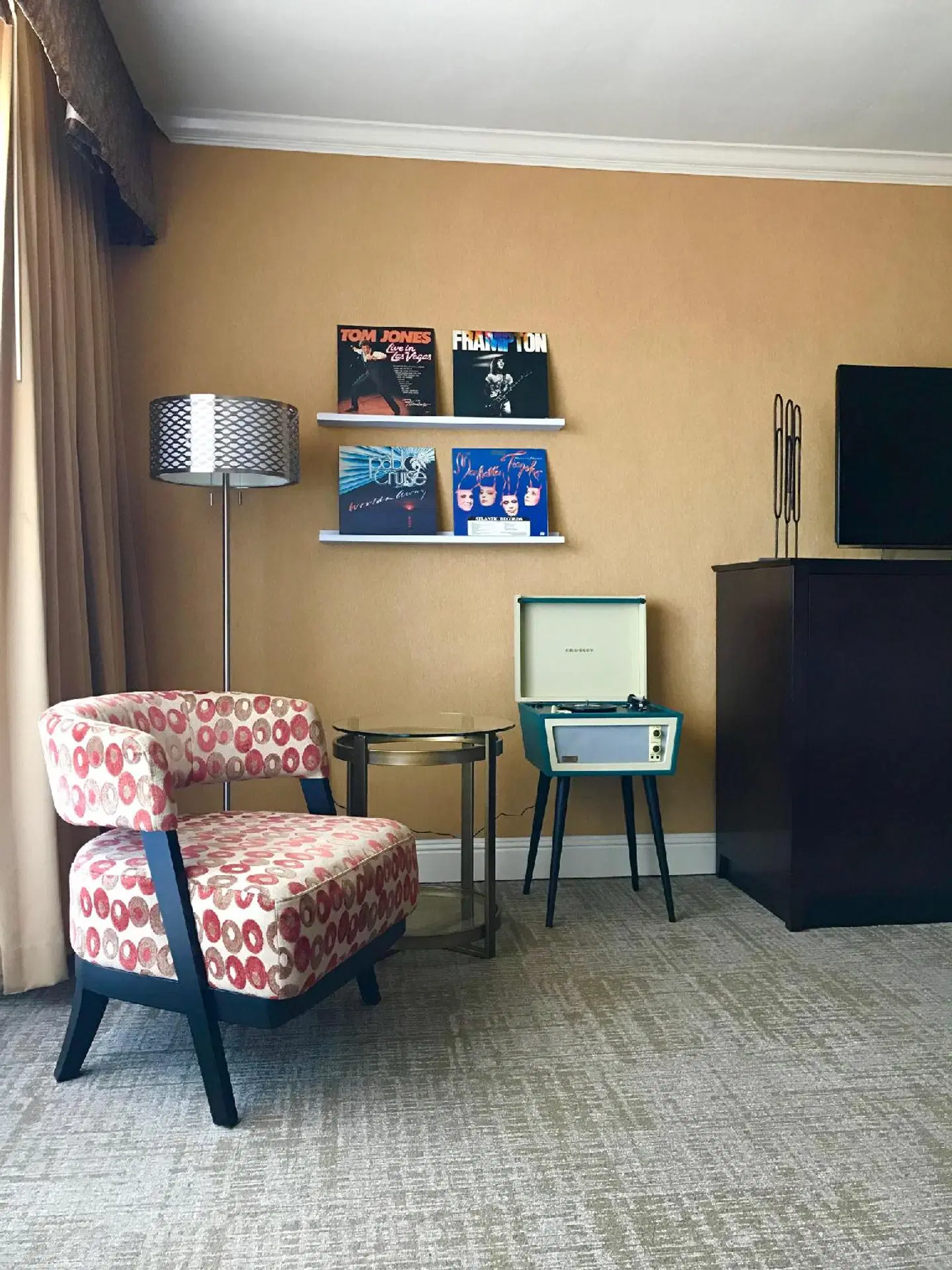 The Dylan at SFO ROOM_EXAMPLE