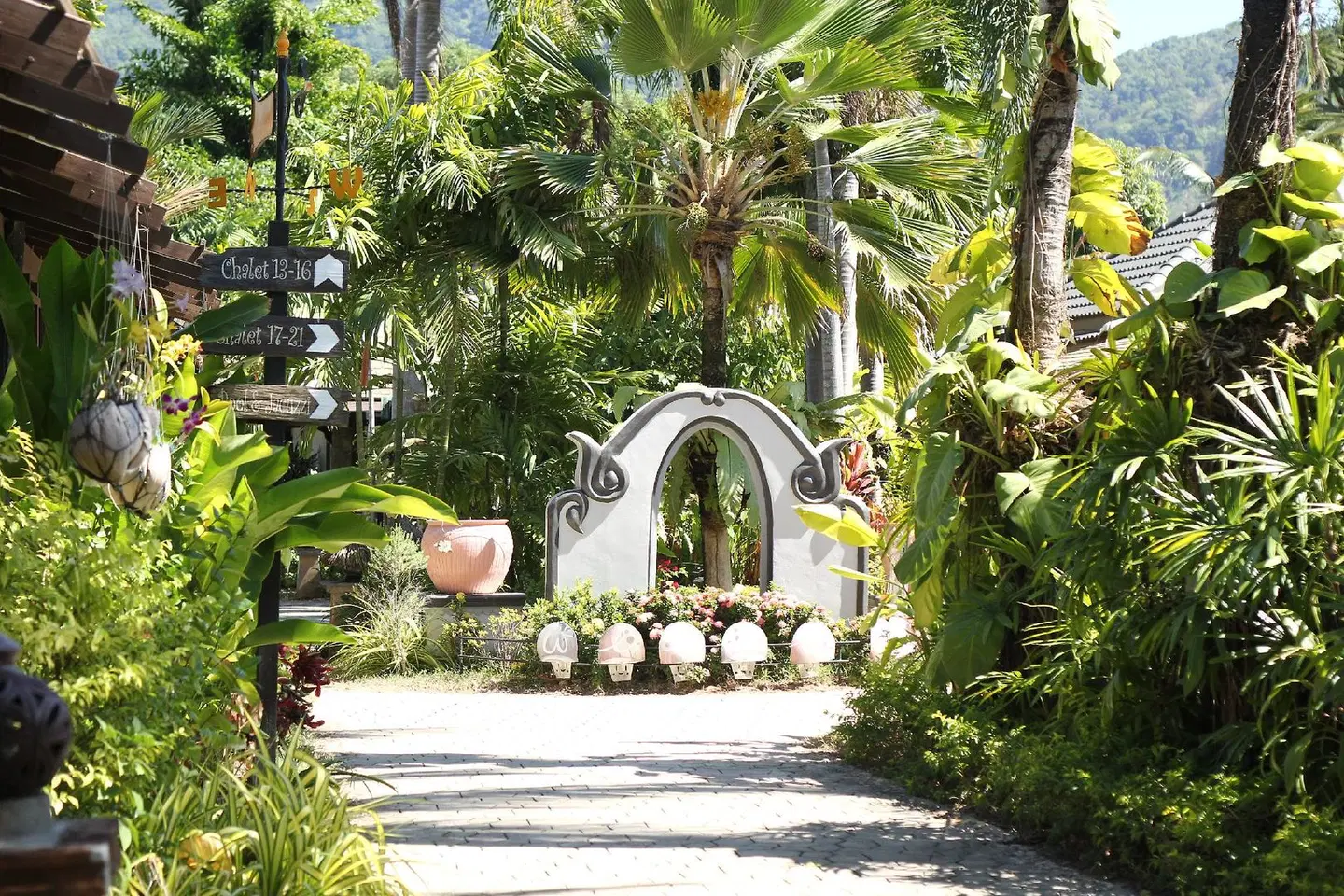 Bangtao Beach Chalet Resort Garten