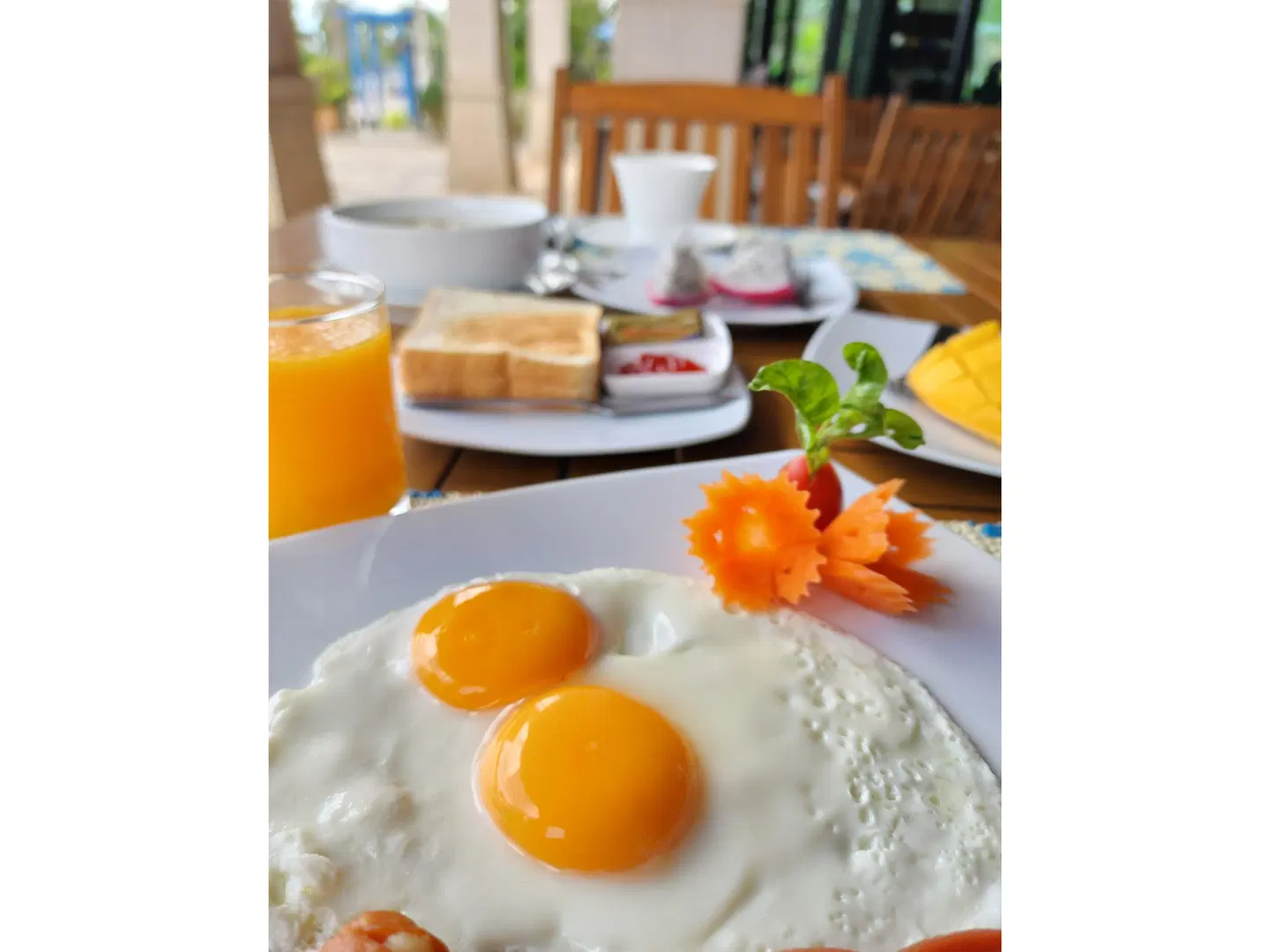 Lanta Mermaid Boutique House Restaurant