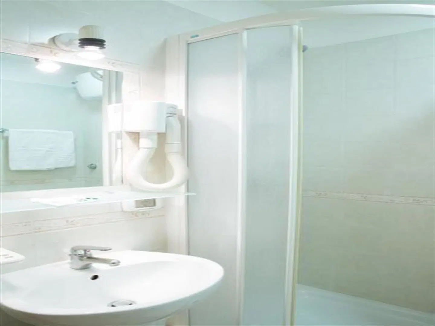 B&B Piumith Badezimmer
