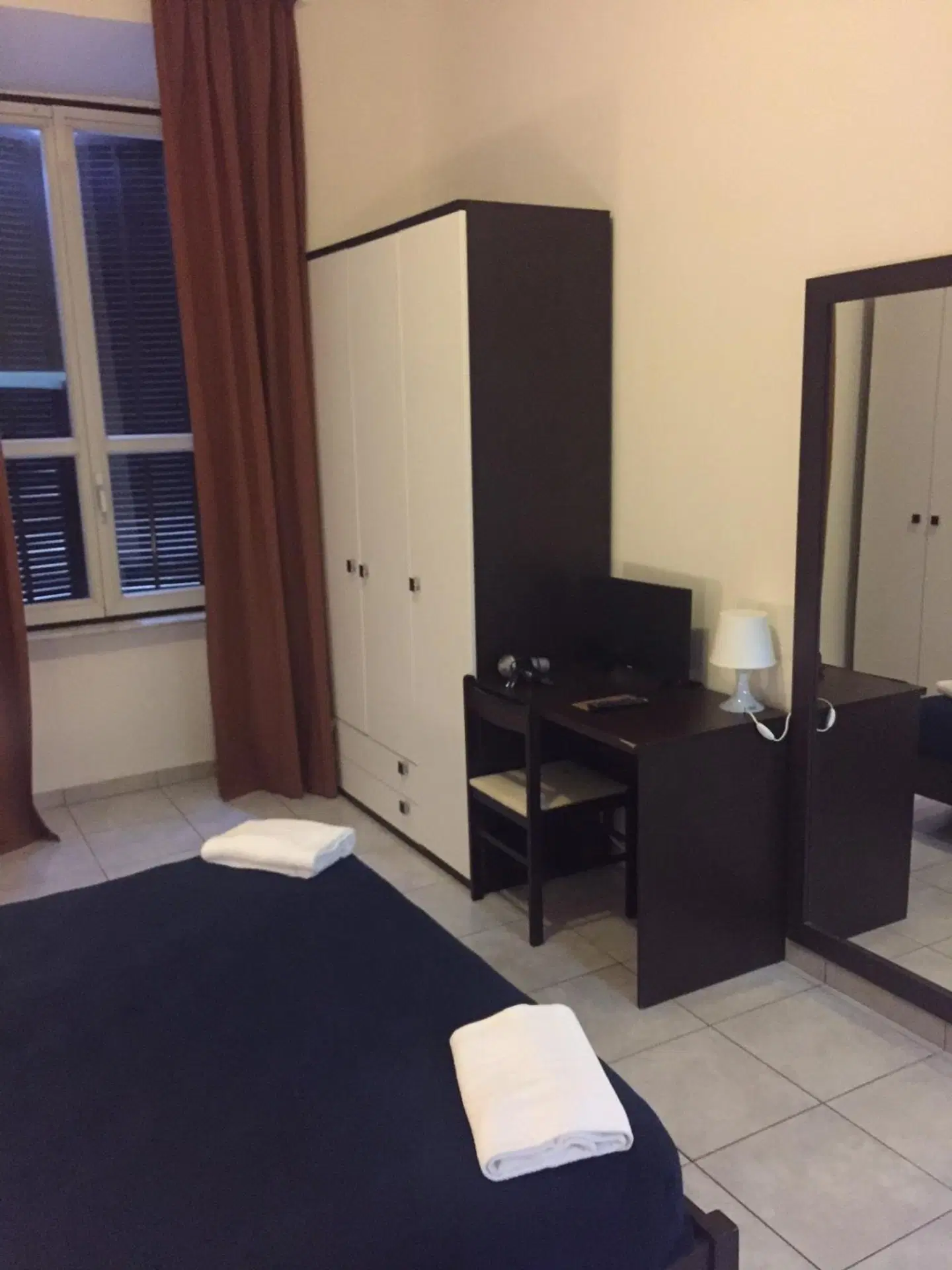 Beesprint Cialdini Apartment ROOM_EXAMPLE