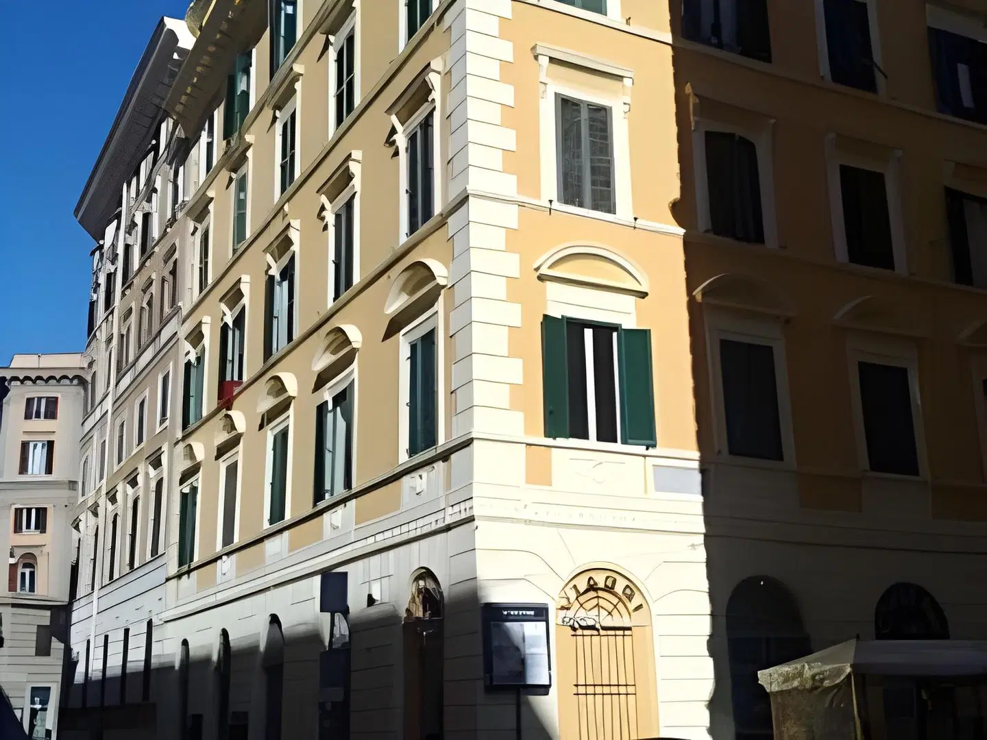 Domus RomAntica EXTERIOR