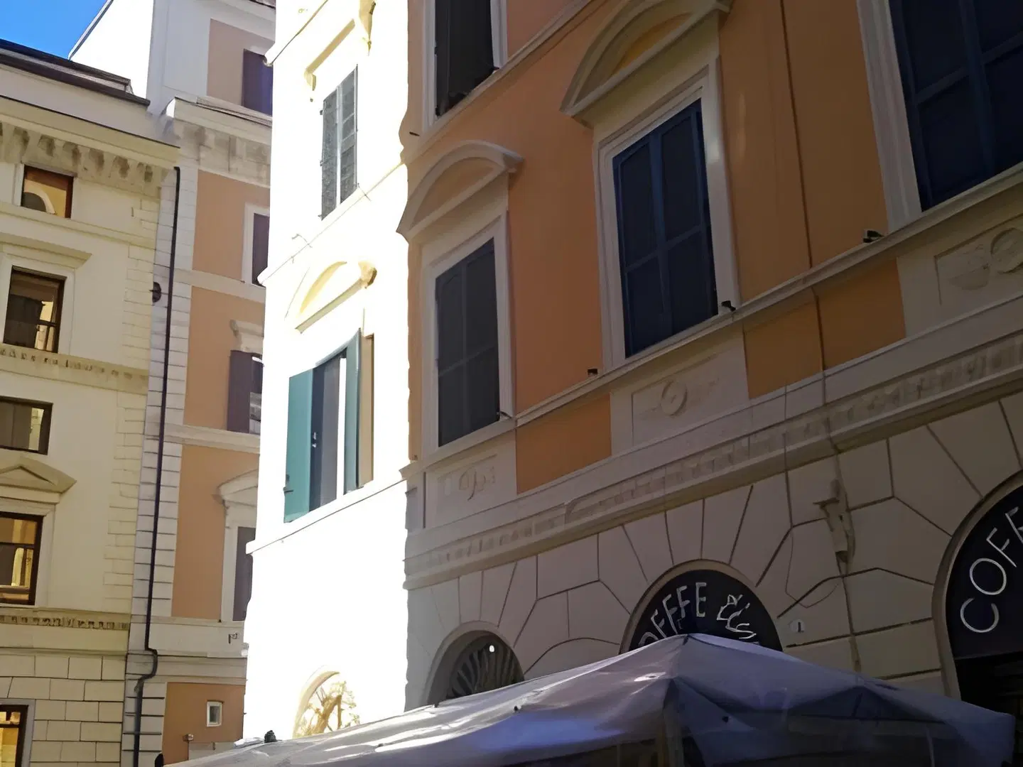 Domus RomAntica EXTERIOR