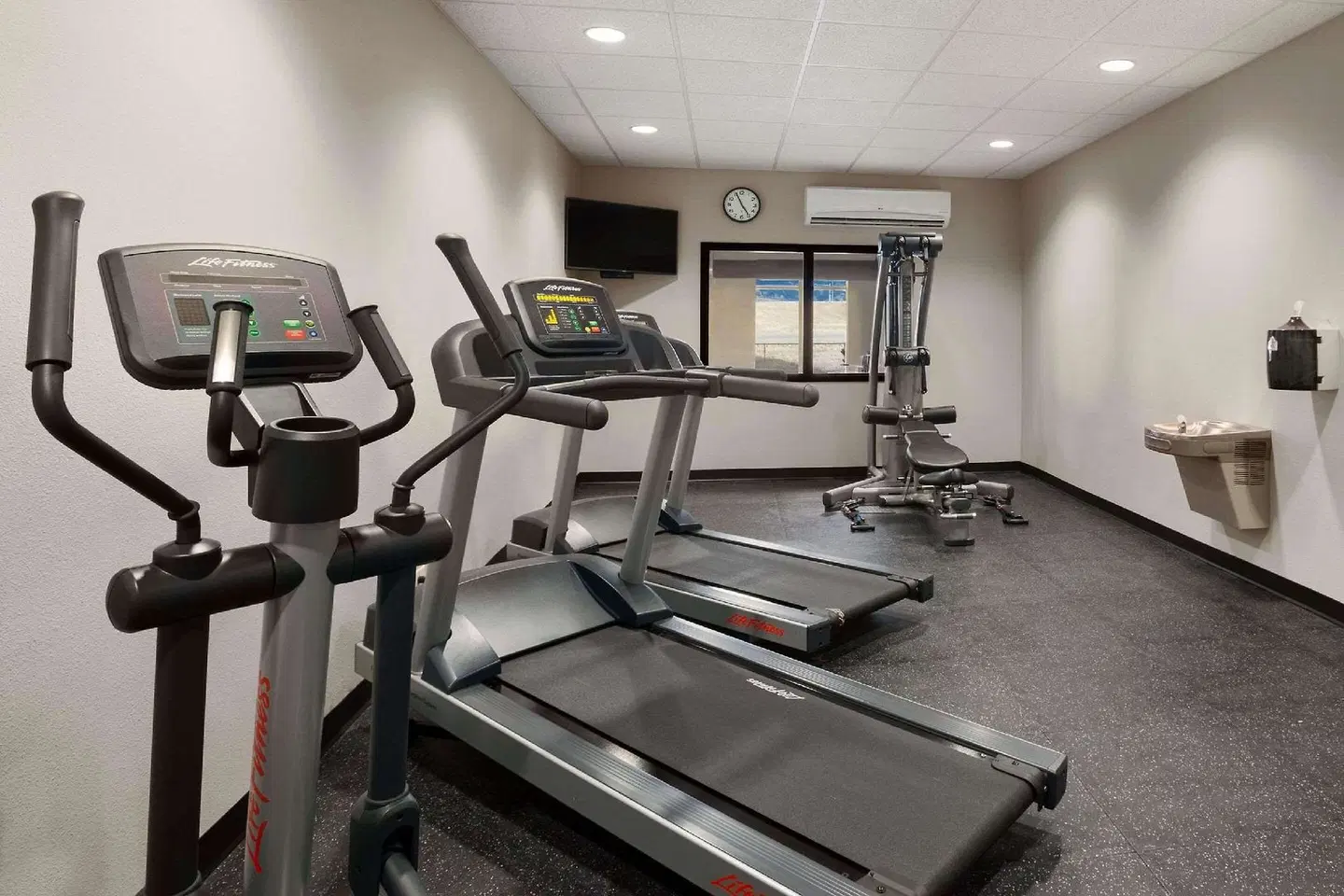 Country Inn & Suites by Radisson, Bozeman, MT SPORTS_AND_LEISURE