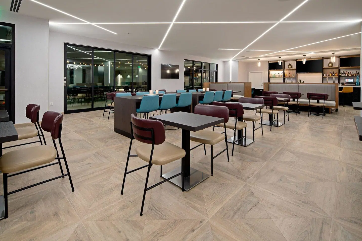 Residence Inn by Marriott Valencia Bar