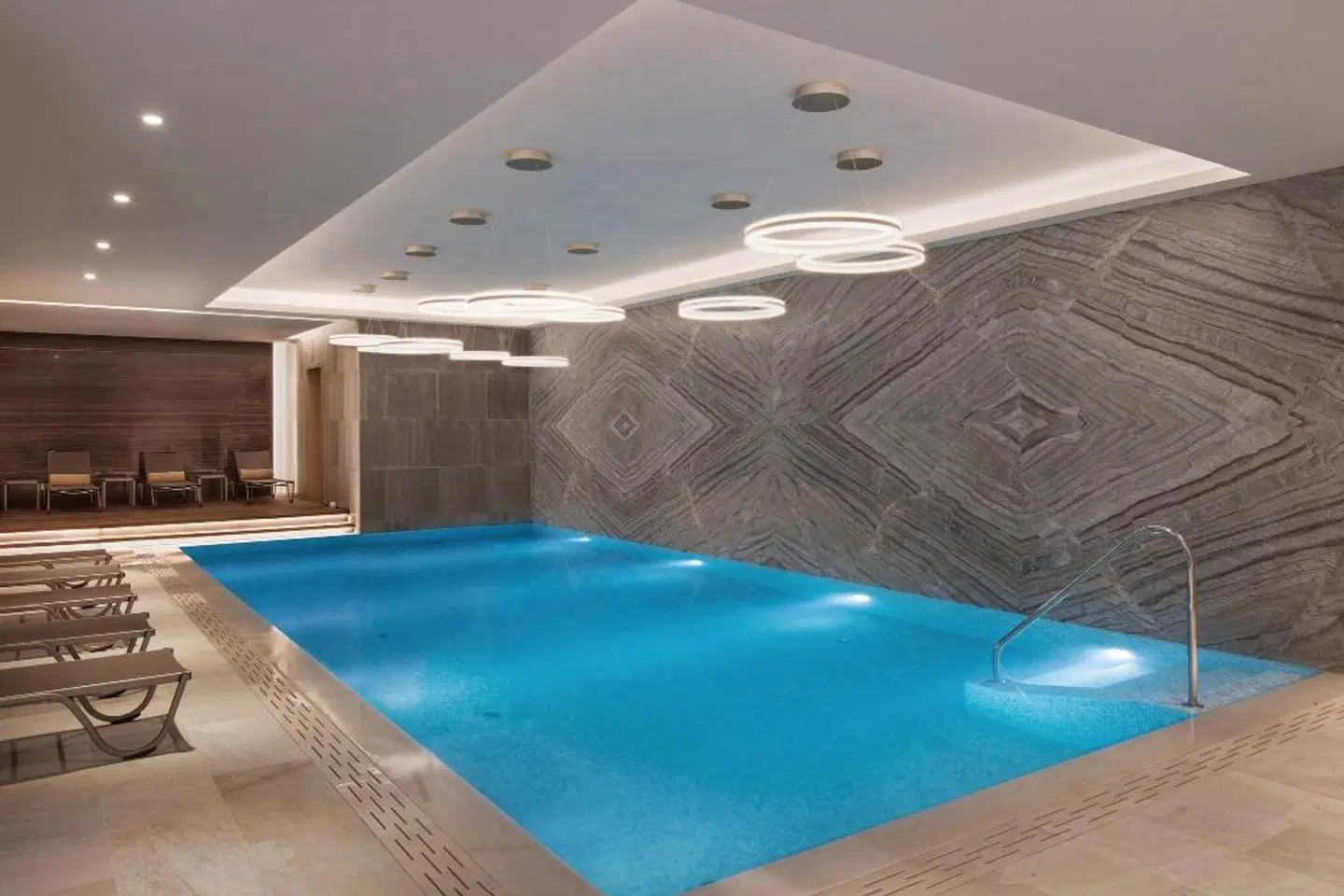 Reges, a Luxury Collection Resort & Spa, Cesme INDOOR_POOL
