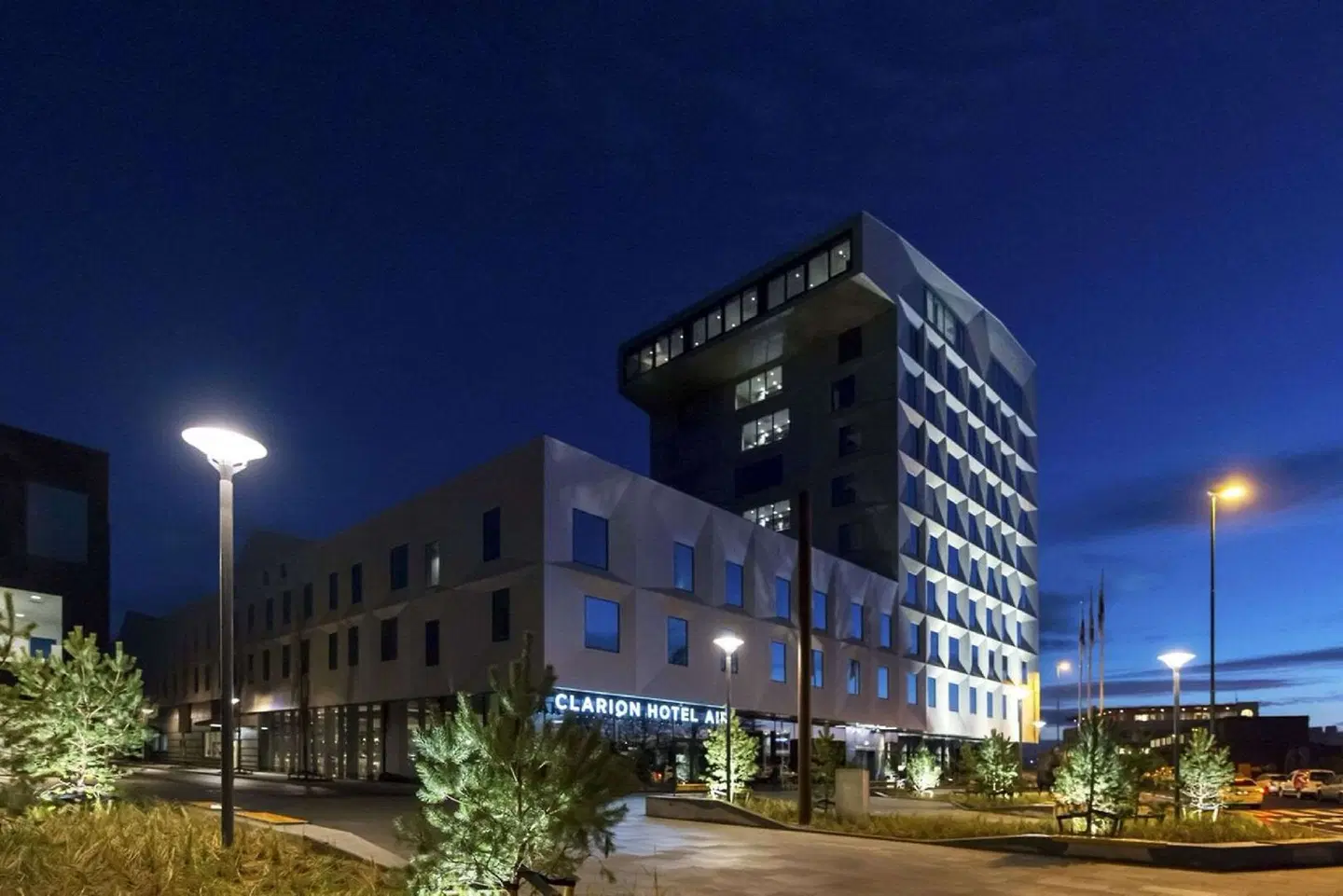 Clarion Hotel Air EXTERIOR