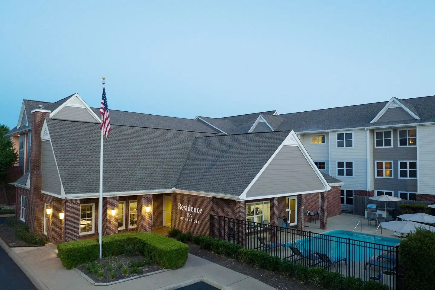 Residence Inn by Marriott Austin South EXTERIOR