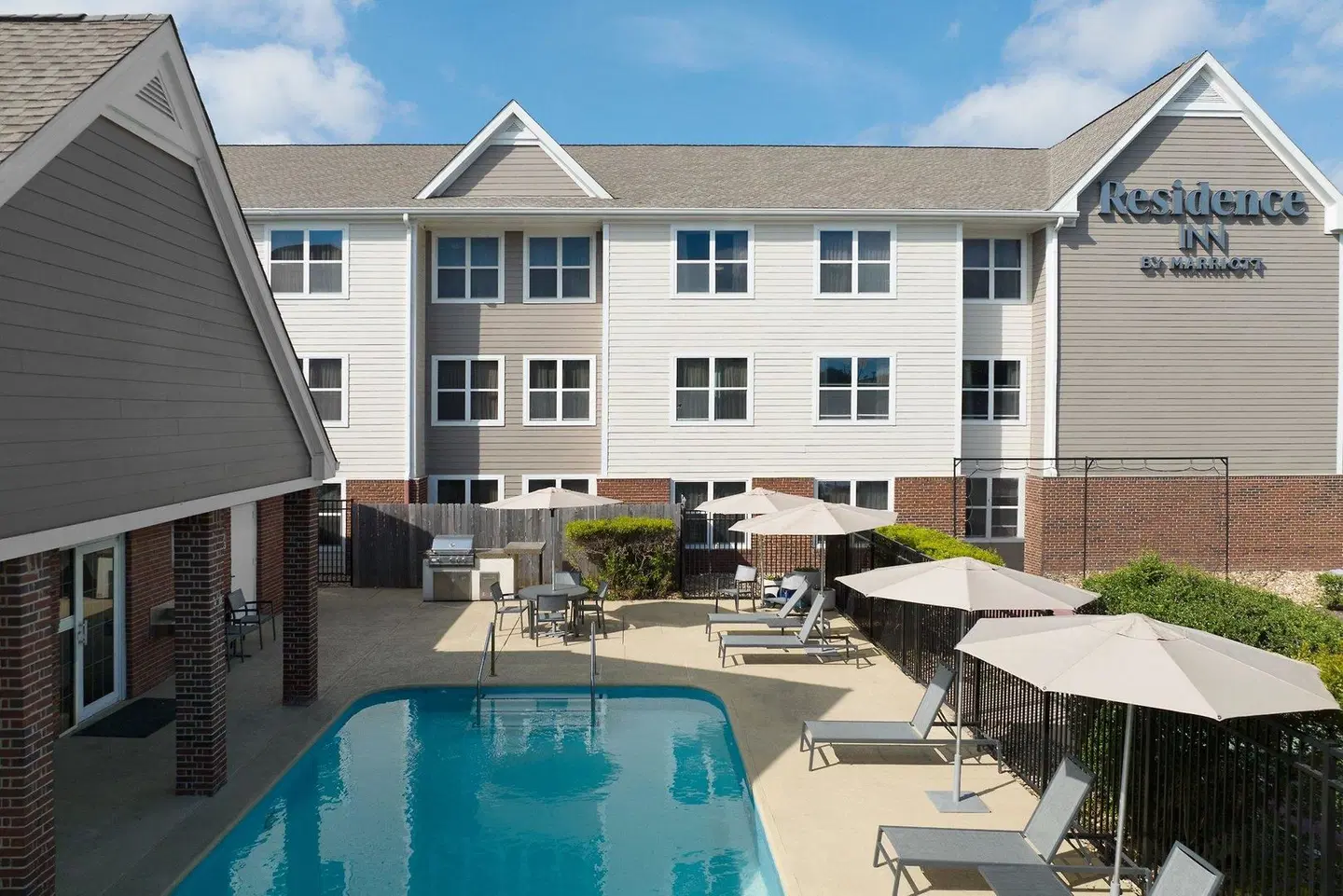 Residence Inn by Marriott Austin South EXTERIOR