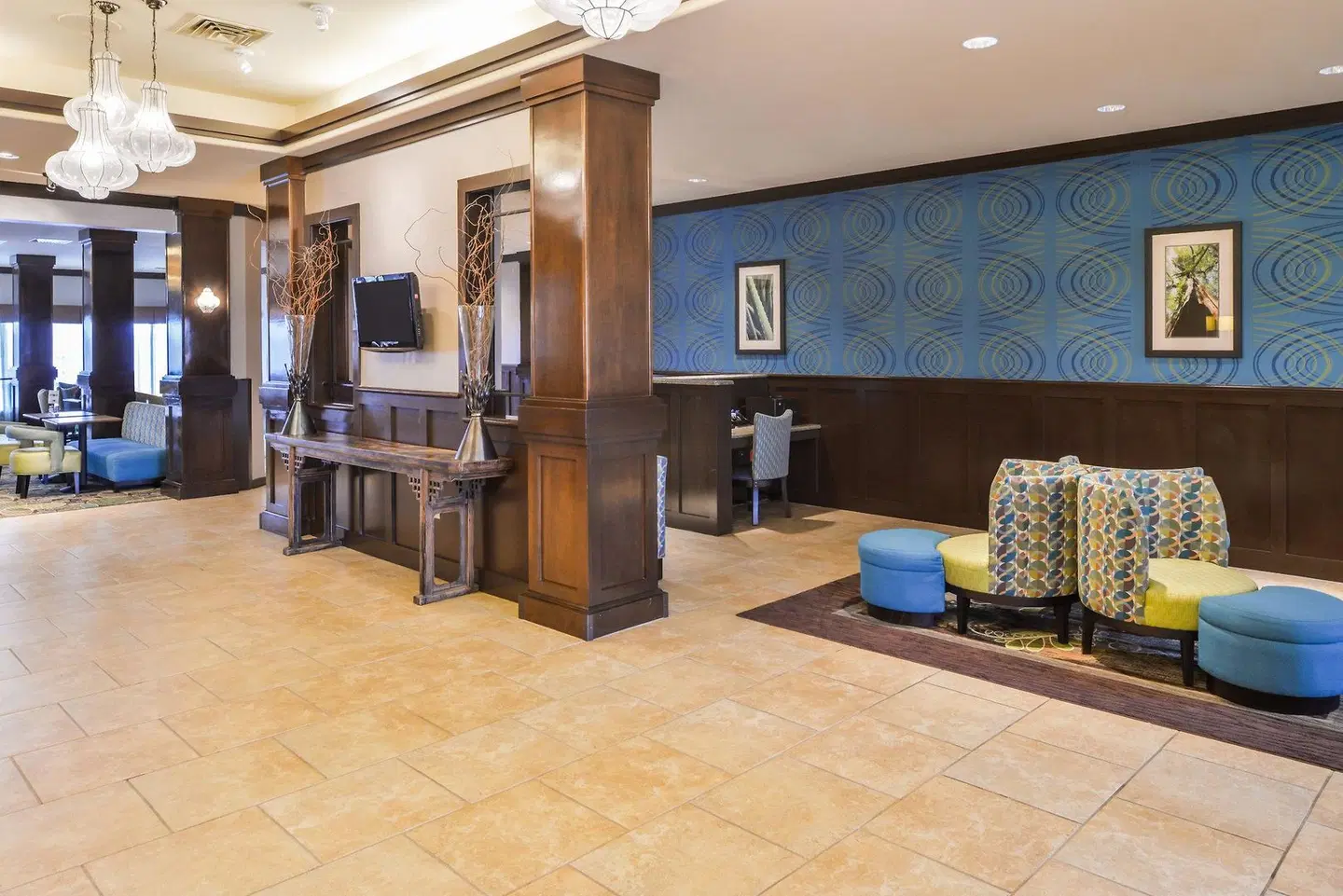 Holiday Inn Express & Suites Wichita Falls by IHG LOUNGE_LOBBY