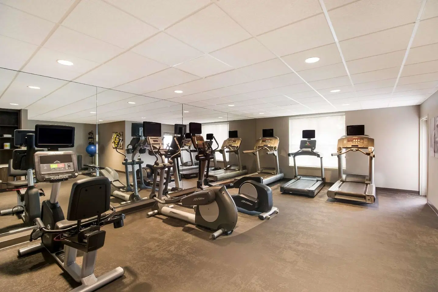Sonesta ES Suites Dallas Richardson SPORTS_AND_LEISURE