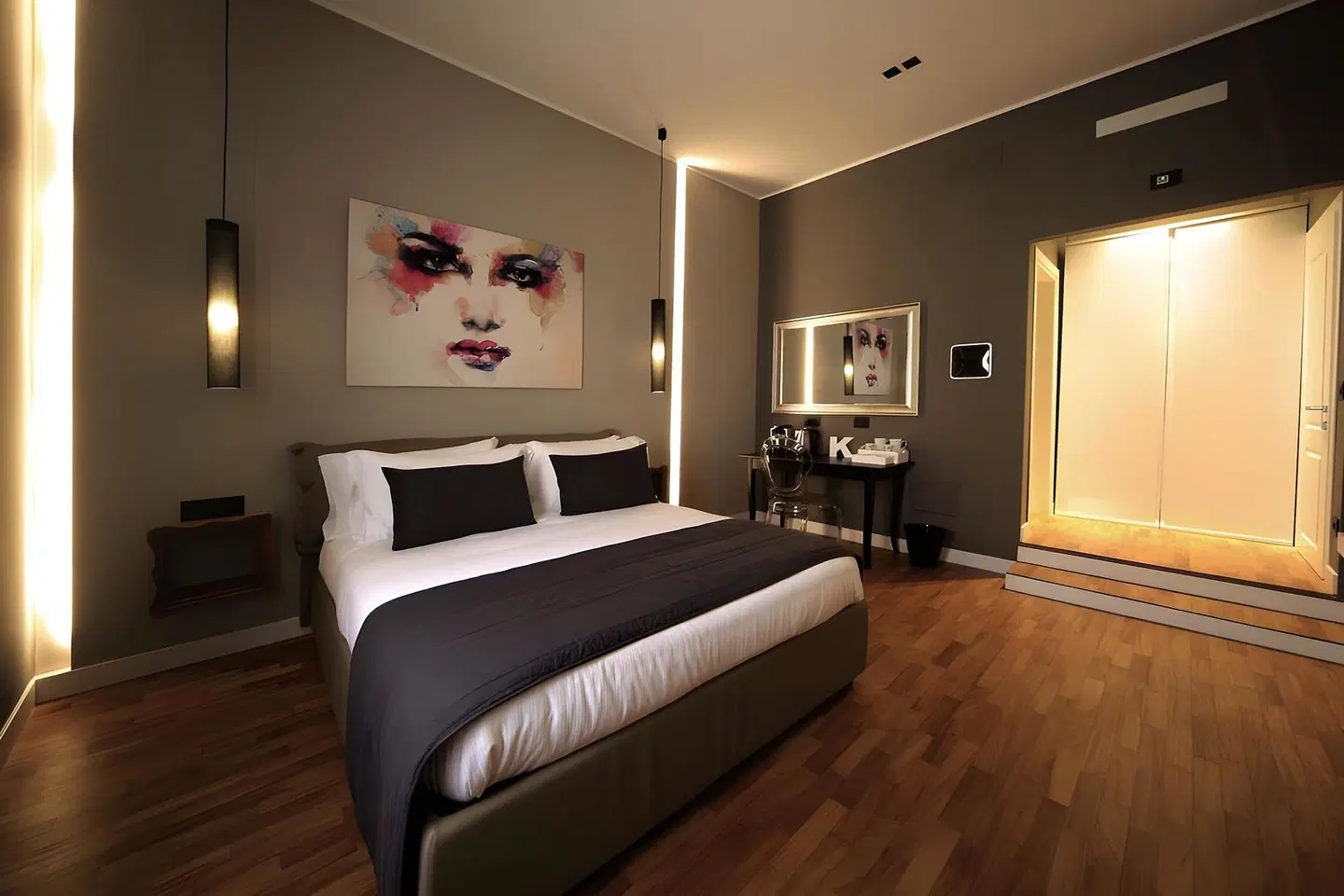 K Rooms ROOM_EXAMPLE