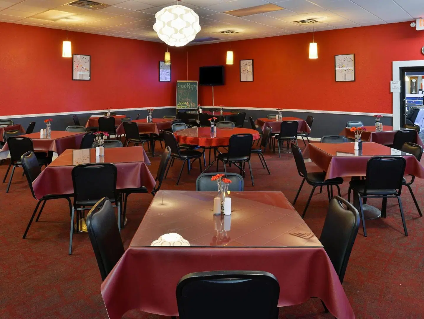 The Inn and Suites at 34 Fifty Restaurant