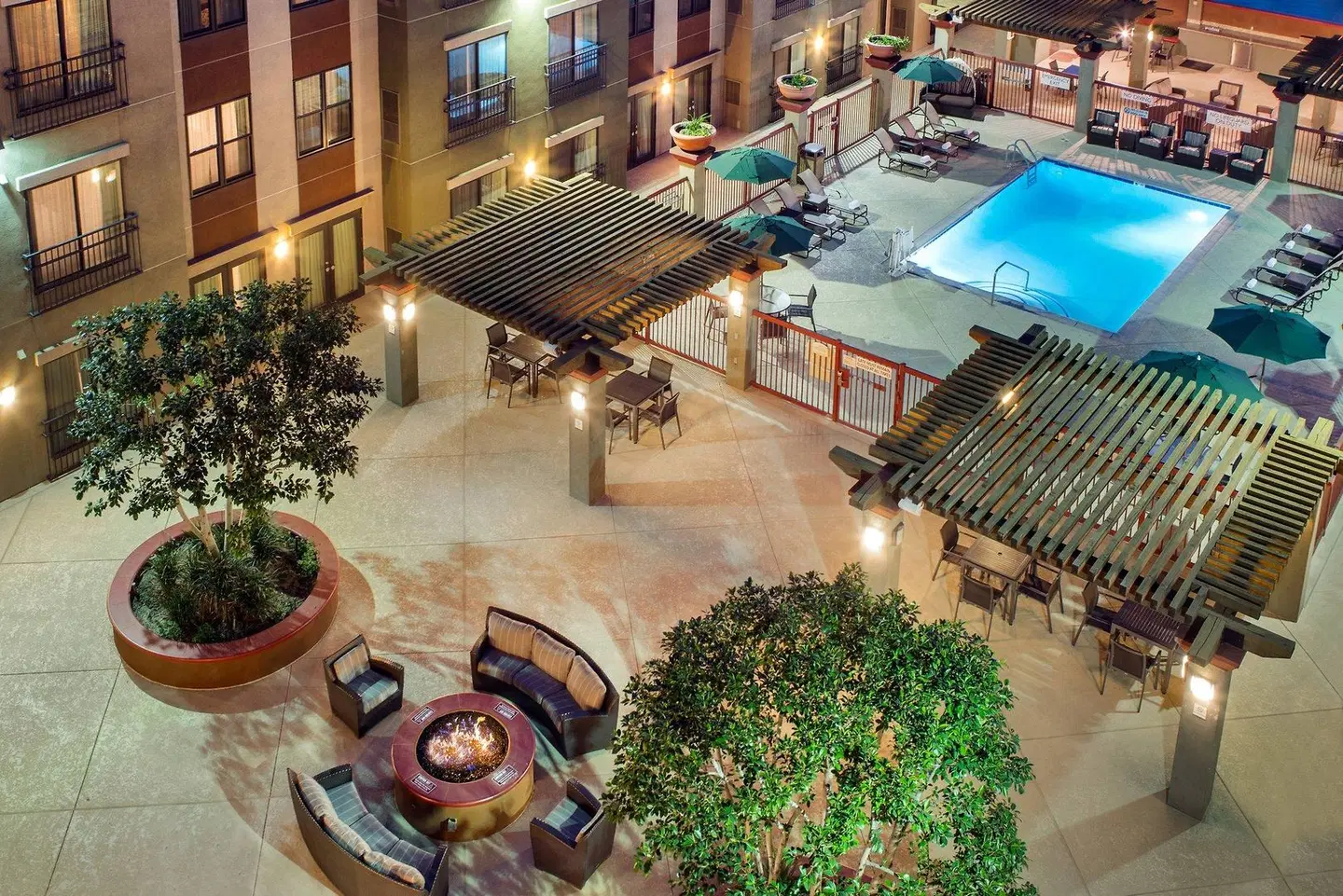Residence Inn by Marriott Los Angeles Burbank/Downtown EXTERIOR