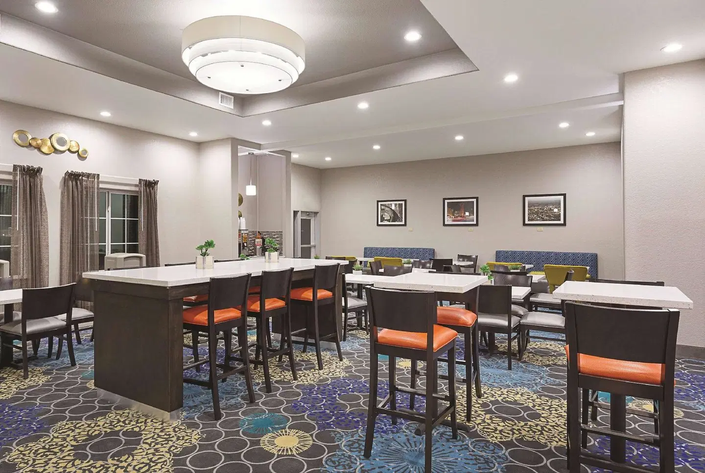 La Quinta Inn & Suites by Wyndham San Antonio Northwest Bar