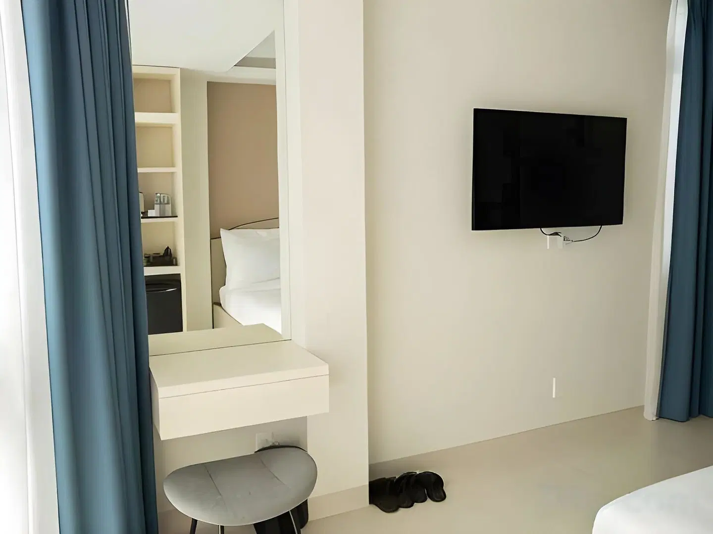 Ruby Hotel ROOM_EXAMPLE