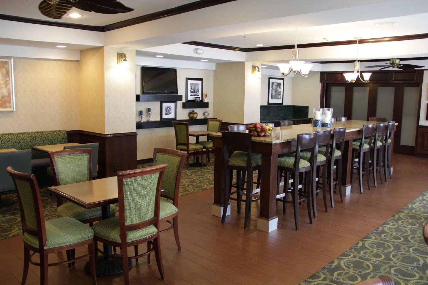 Hampton Inn Corpus Christi-Northwest I-37 Bar