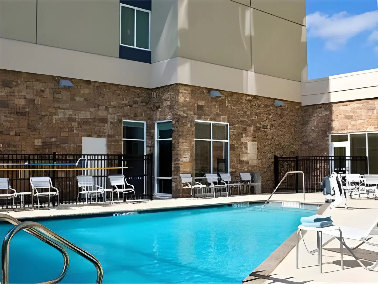 SpringHill Suites by Marriott San Antonio Alamo Plaza/Convention Center OUTDOOR_POOL