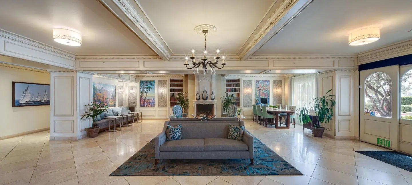 Ayres Hotel Seal Beach LOUNGE_LOBBY