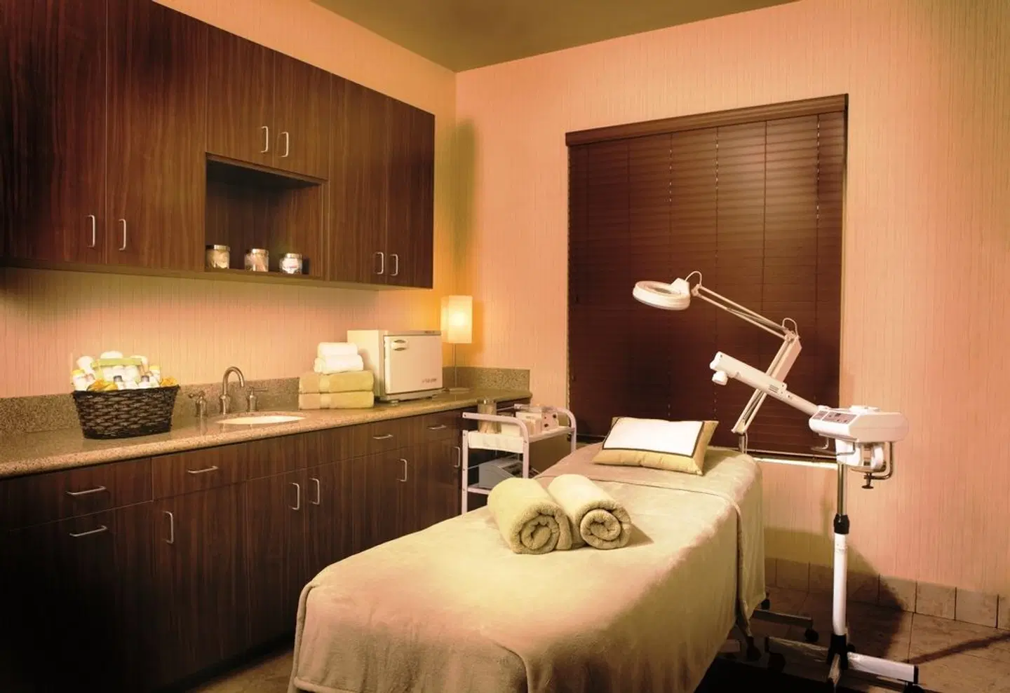 Ayres Hotel & Spa Mission Viejo HEALTH_BEAUTY