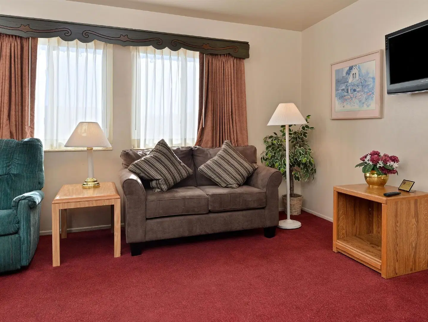 Svendsgaard's Danish Lodge - Americas Best Value Inn LOUNGE_LOBBY