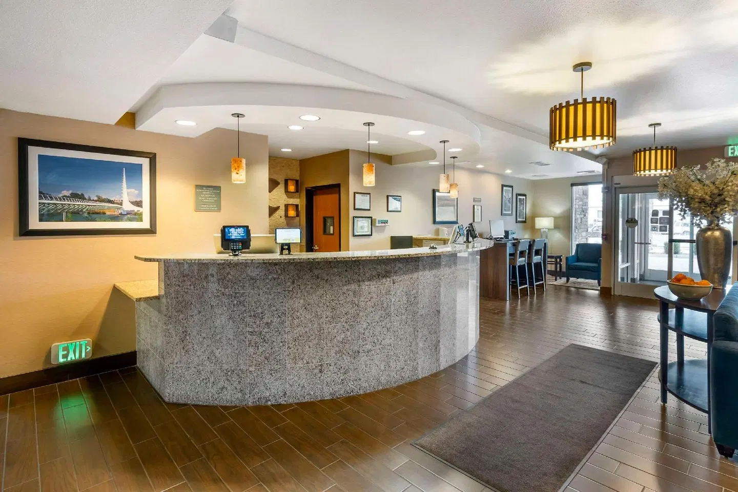 Comfort Suites Redding - Shasta Lake Bar