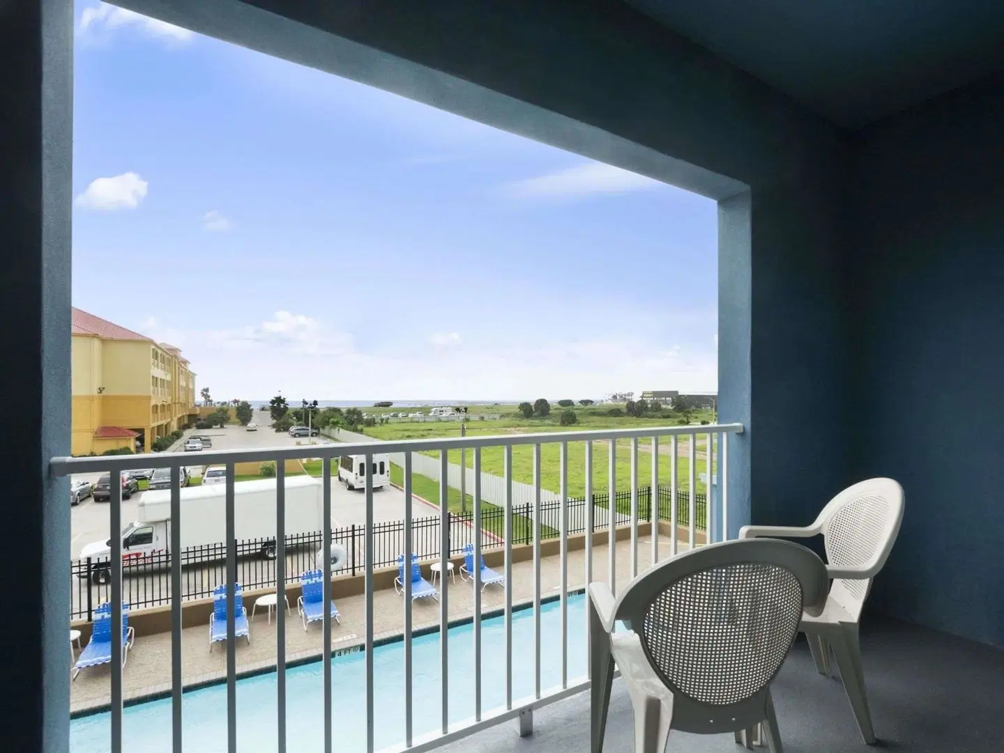 Days Inn & Suites by Wyndham Galveston West/Seawall Terrasse
