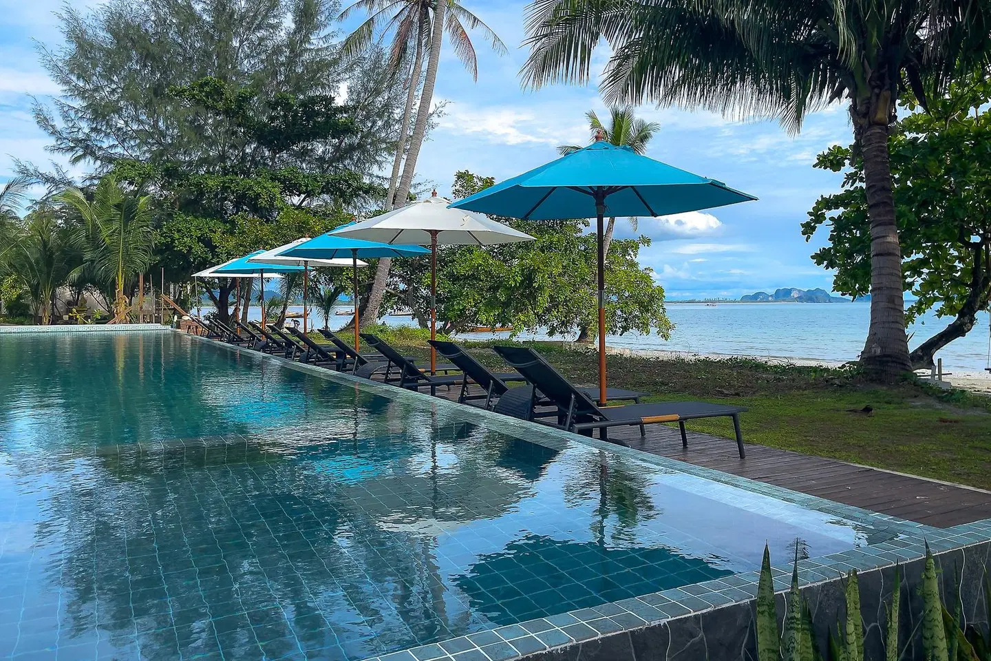 PaWaPi Resort, Muk OUTDOOR_POOL