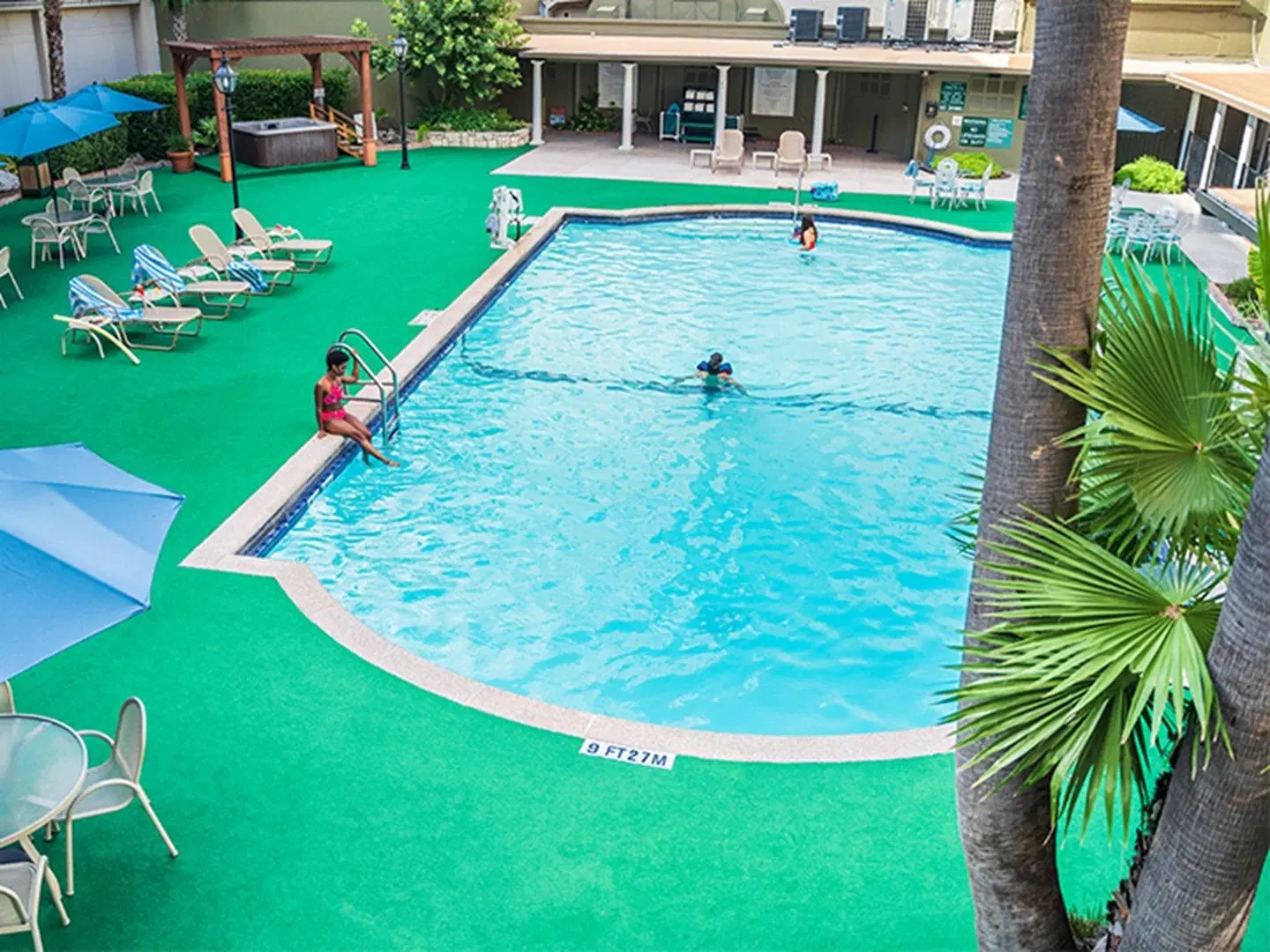 Menger Hotel OUTDOOR_POOL