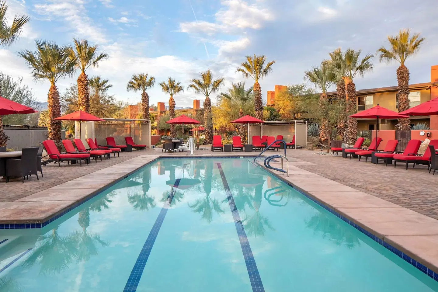 Hilton Grand Vacations Club Palm Desert OUTDOOR_POOL