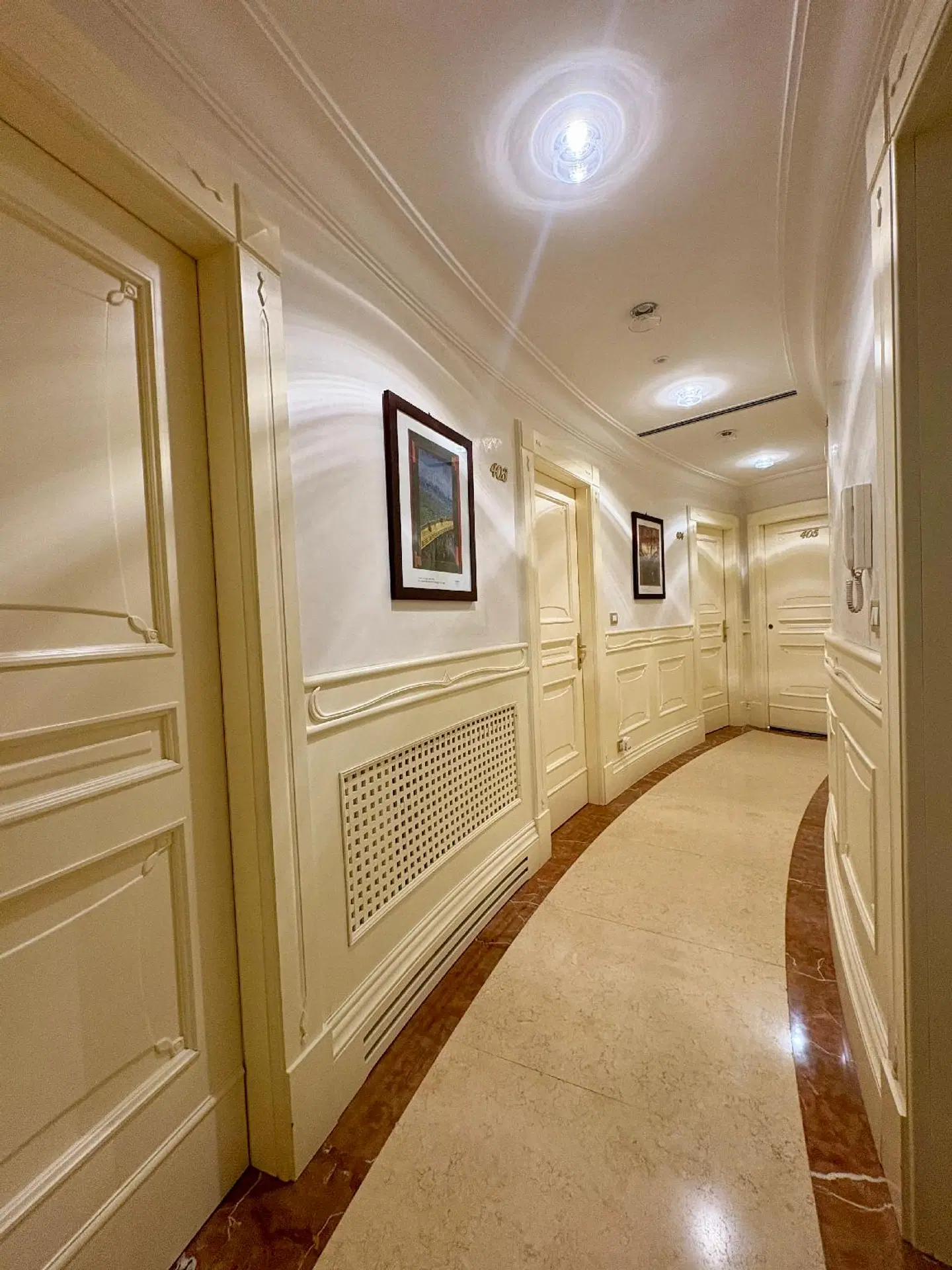 Simon's Guest House HEALTH_BEAUTY
