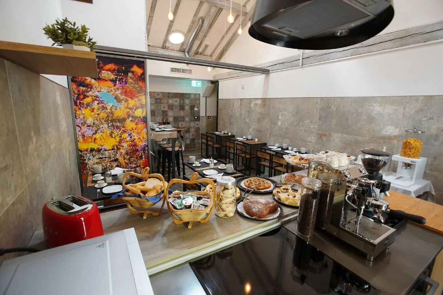 Rosso Cortese Restaurant
