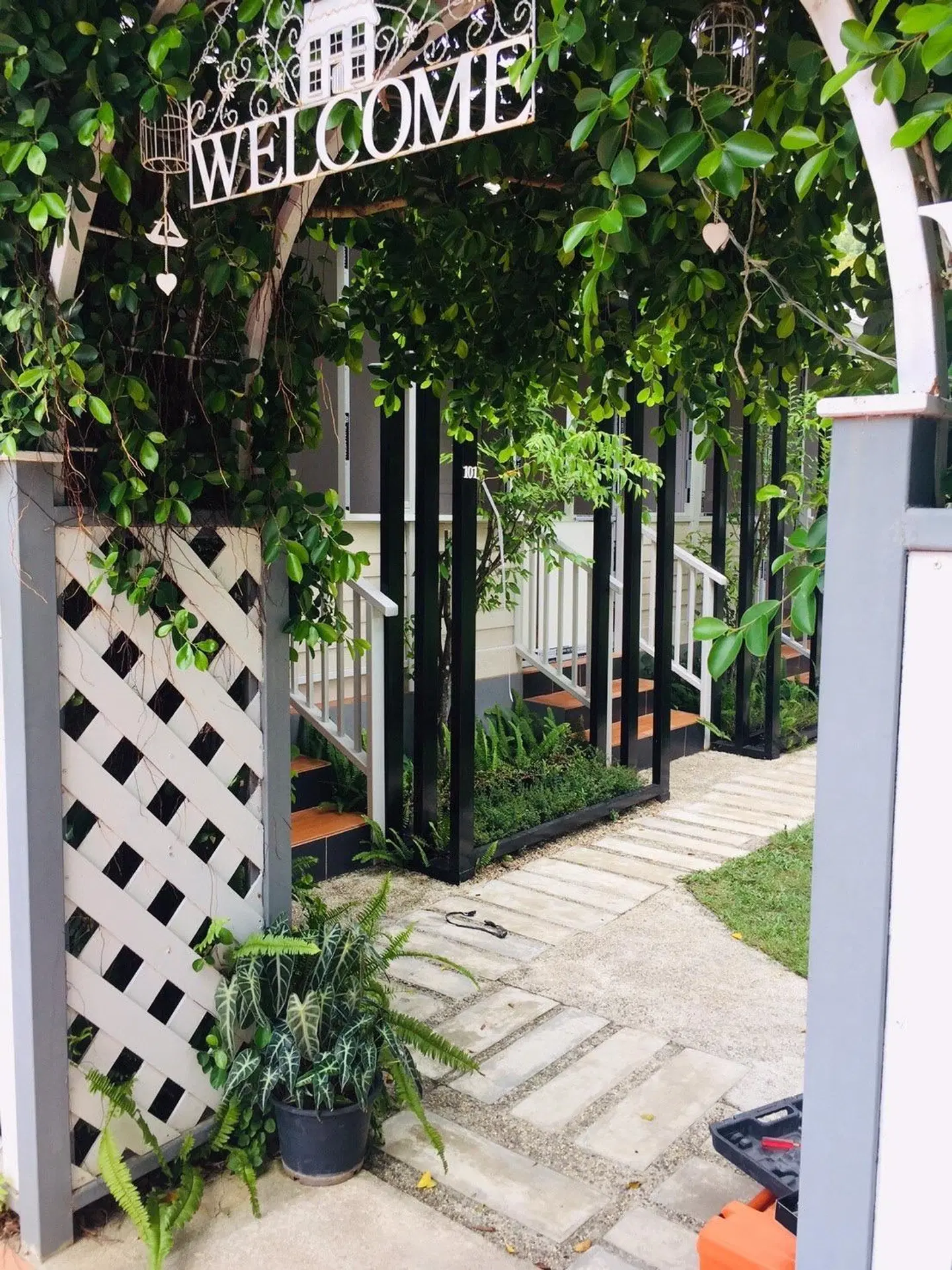 The White Village Ranong Resort Garten