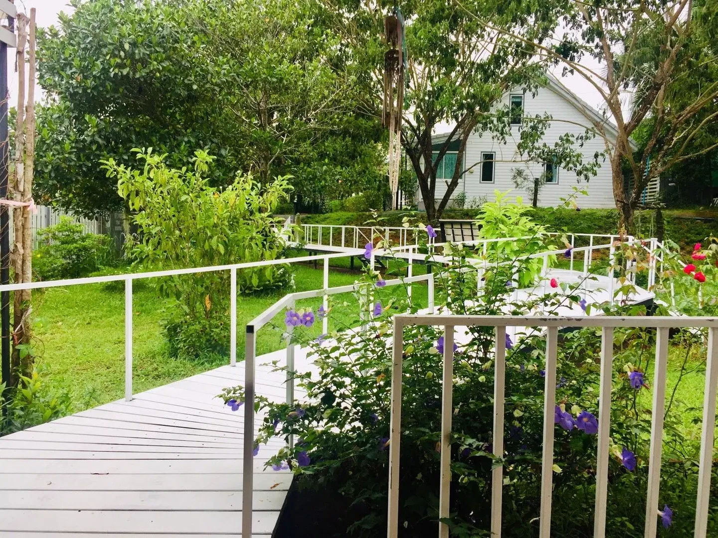 The White Village Ranong Resort Garten