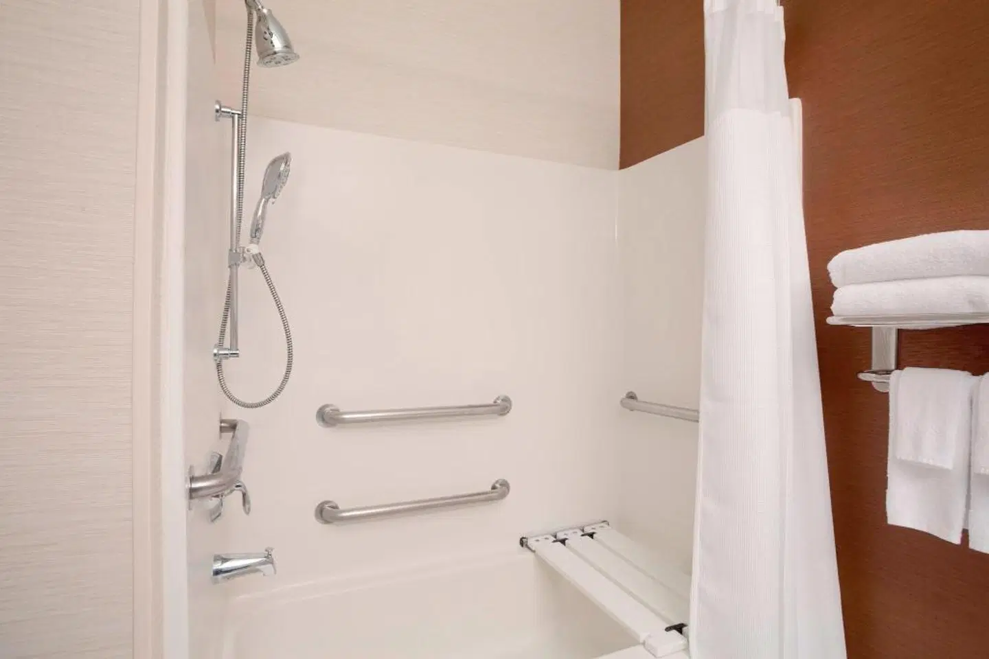 Fairfield Inn & Suites by Marriott Houston Energy Corridor/Katy Freeway Badezimmer