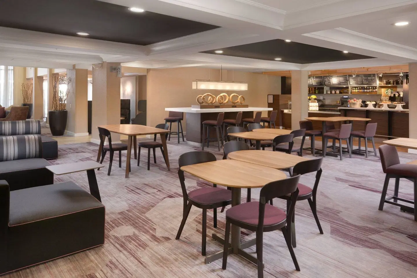 Courtyard by Marriott Houston Northwest Bar