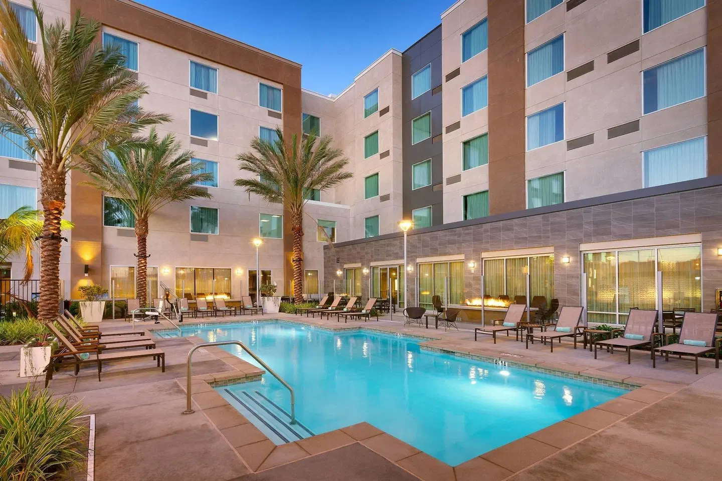 TownePlace Suites by Marriott Los Angeles LAX/Hawthorne OUTDOOR_POOL