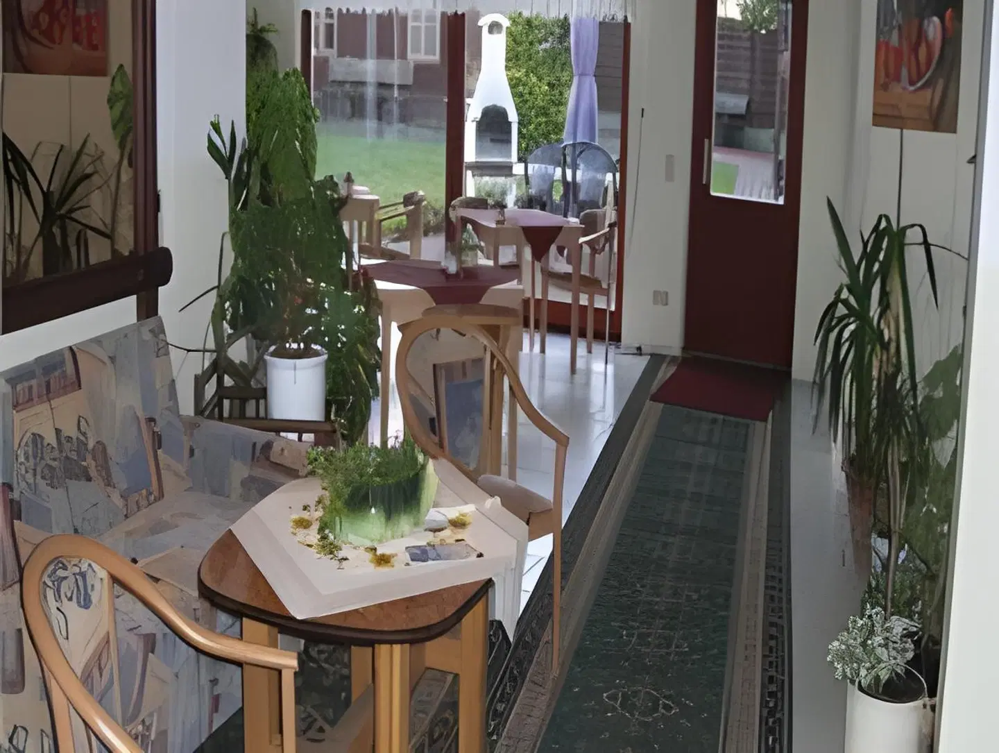 City Hotel Restaurant