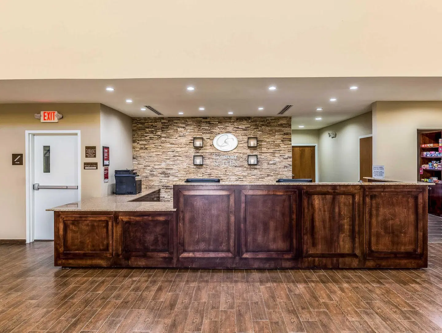 Comfort Suites LOUNGE_LOBBY