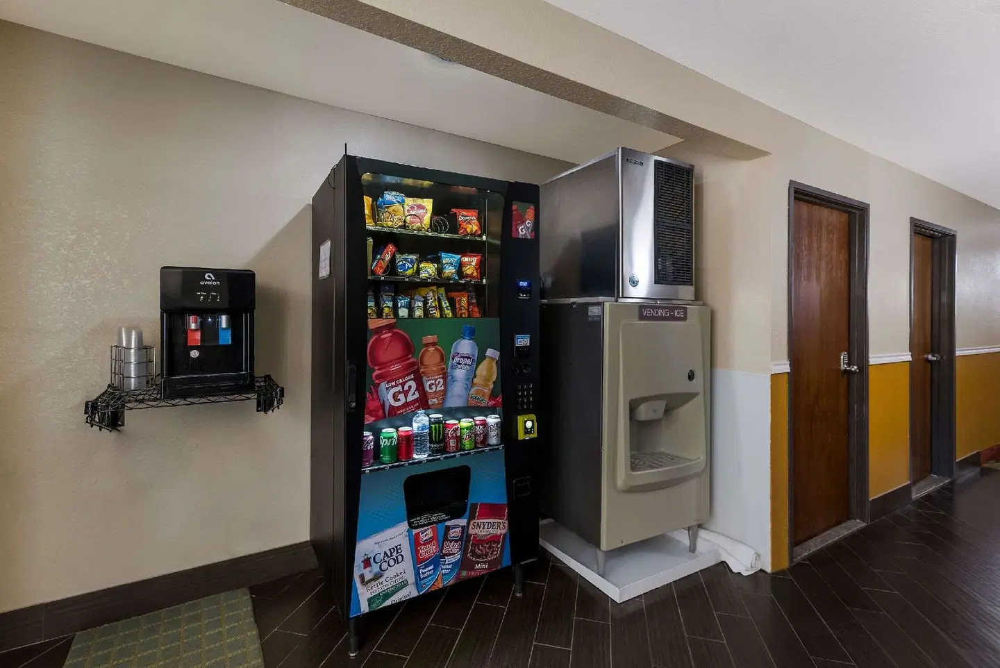 Quality Inn LOUNGE_LOBBY