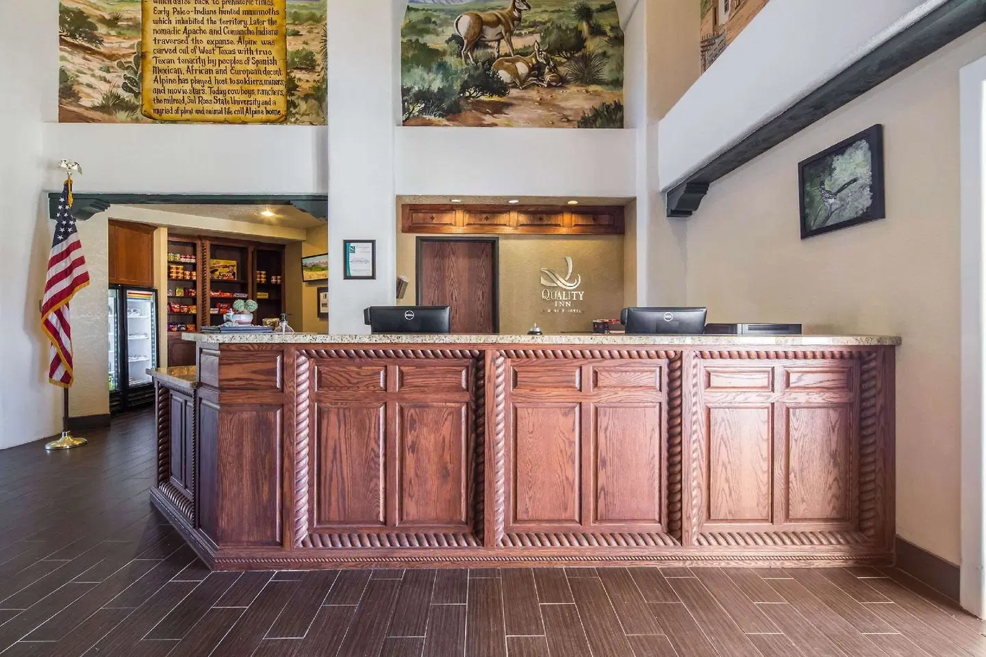 Quality Inn LOUNGE_LOBBY